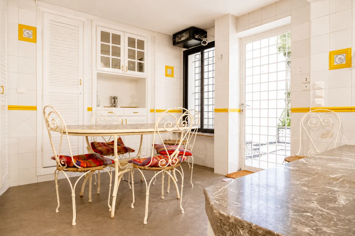Villa BALRA - Rabat - Salle à manger et cuisine équipée